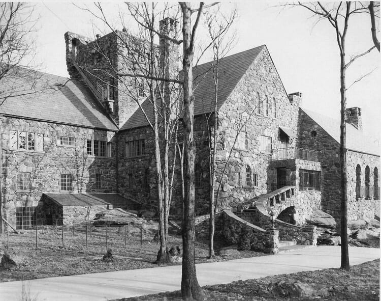 Entrance Reduced Size